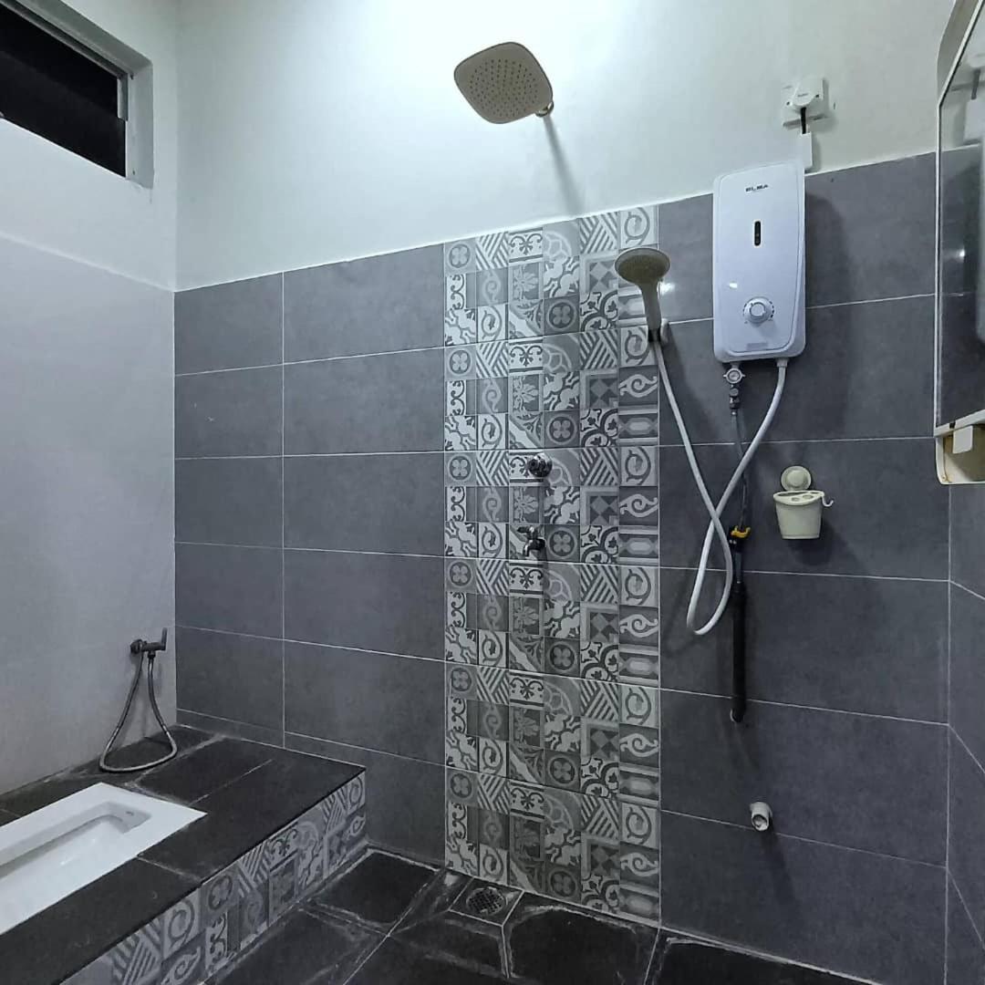 Ebnur Homestay アラウ エクステリア 写真