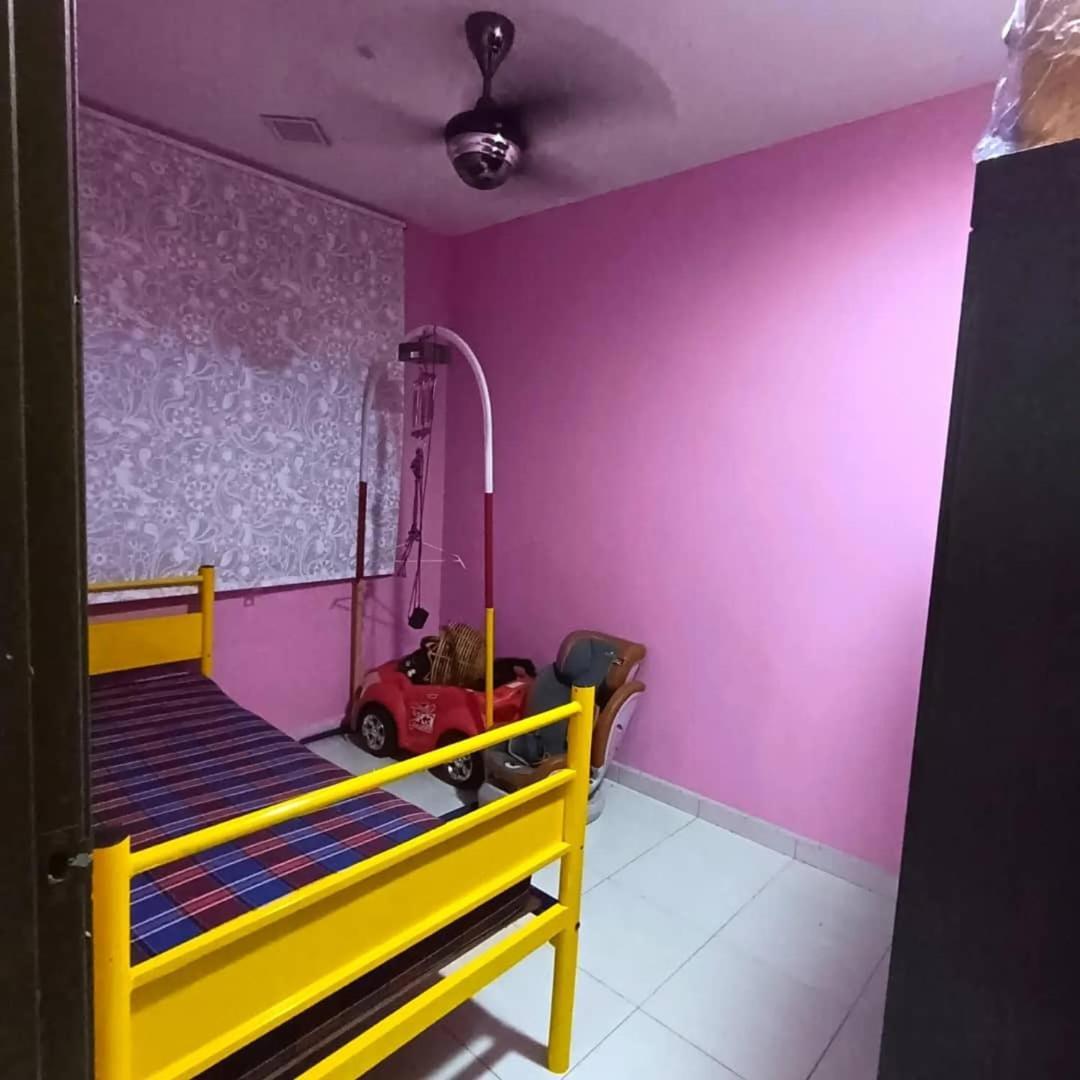 Ebnur Homestay アラウ エクステリア 写真