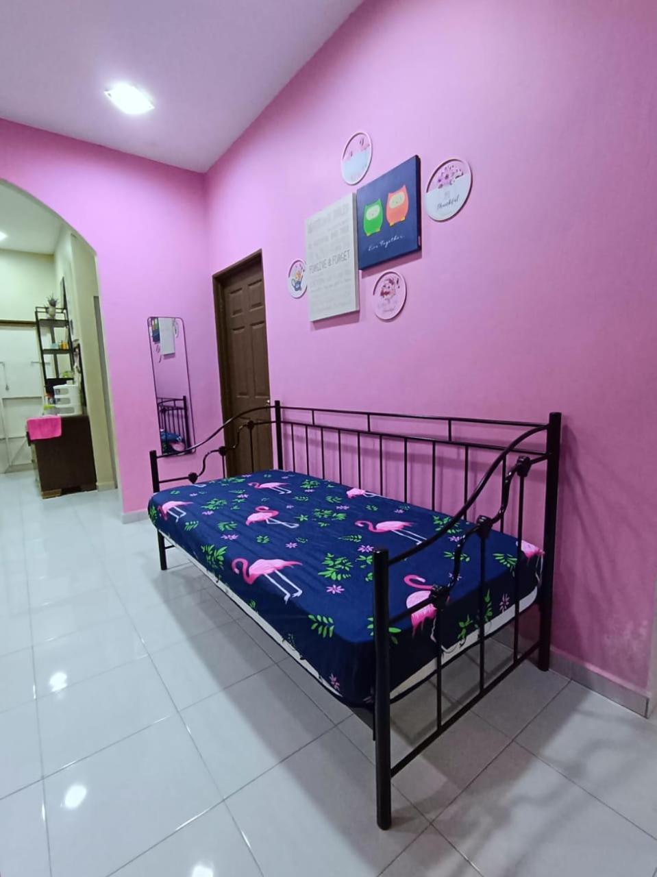 Ebnur Homestay アラウ エクステリア 写真